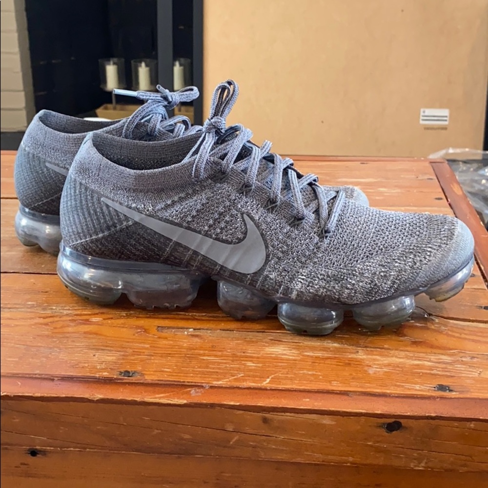 Nike Vapormax grey asphalt size 12 barely worn